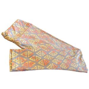 1239 LuLaRoe Leggings Size OS Lavender Cream Triangle Print New